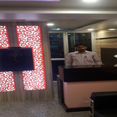 Oyo 86669 Arnav Residency New Delhi Exterior photo