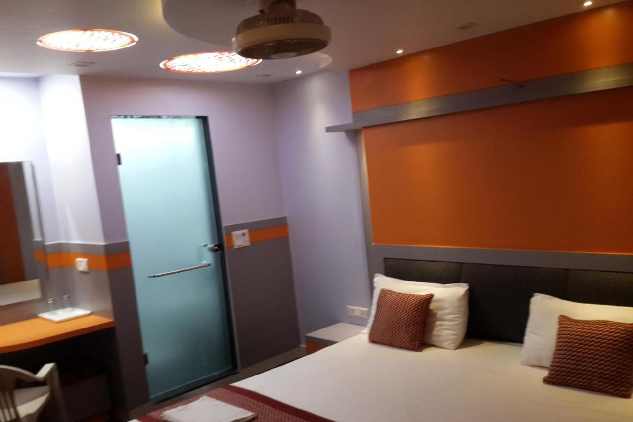 Oyo 86669 Arnav Residency New Delhi Exterior photo