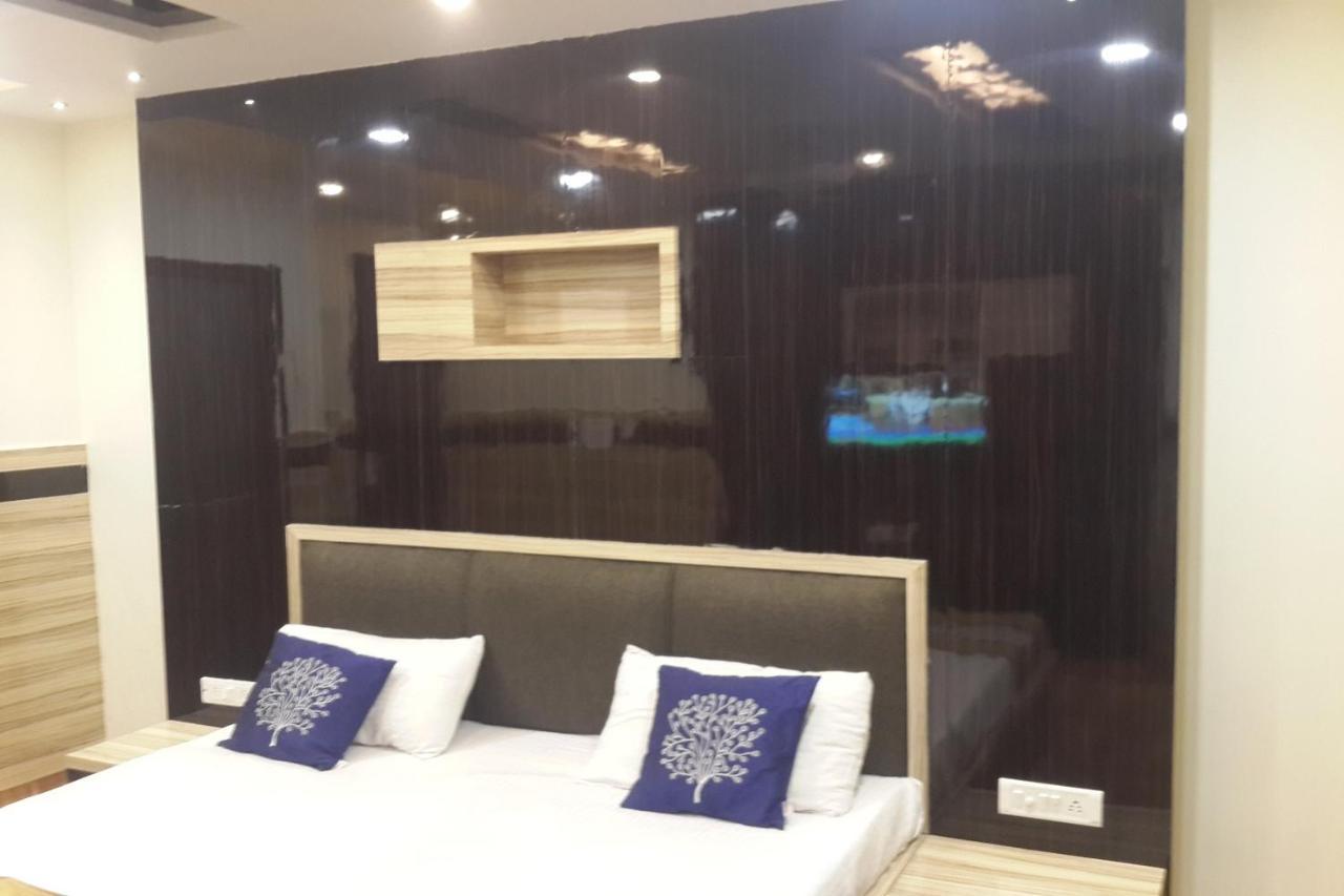 Oyo 86669 Arnav Residency New Delhi Exterior photo